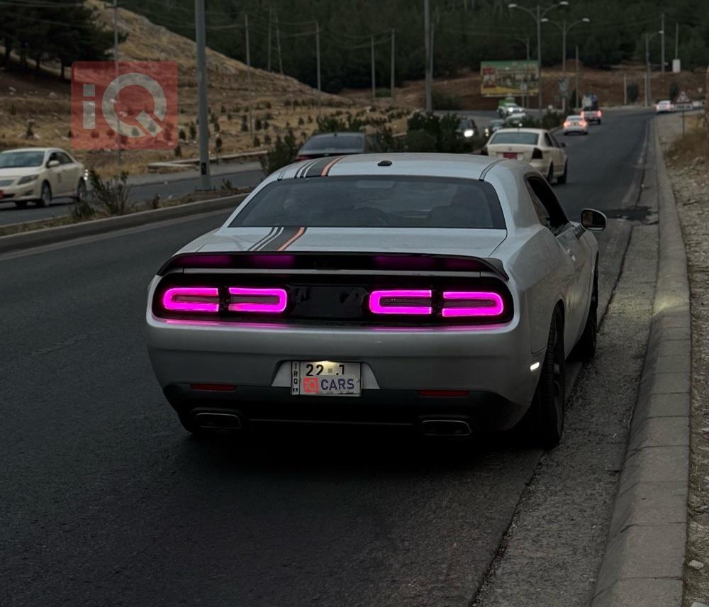 Dodge Challenger
